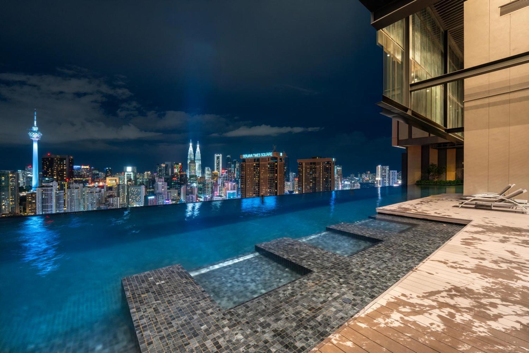 Harmony Luxury Suites At Lucentia Bukit Bintang City Center, Kuala Lumpur